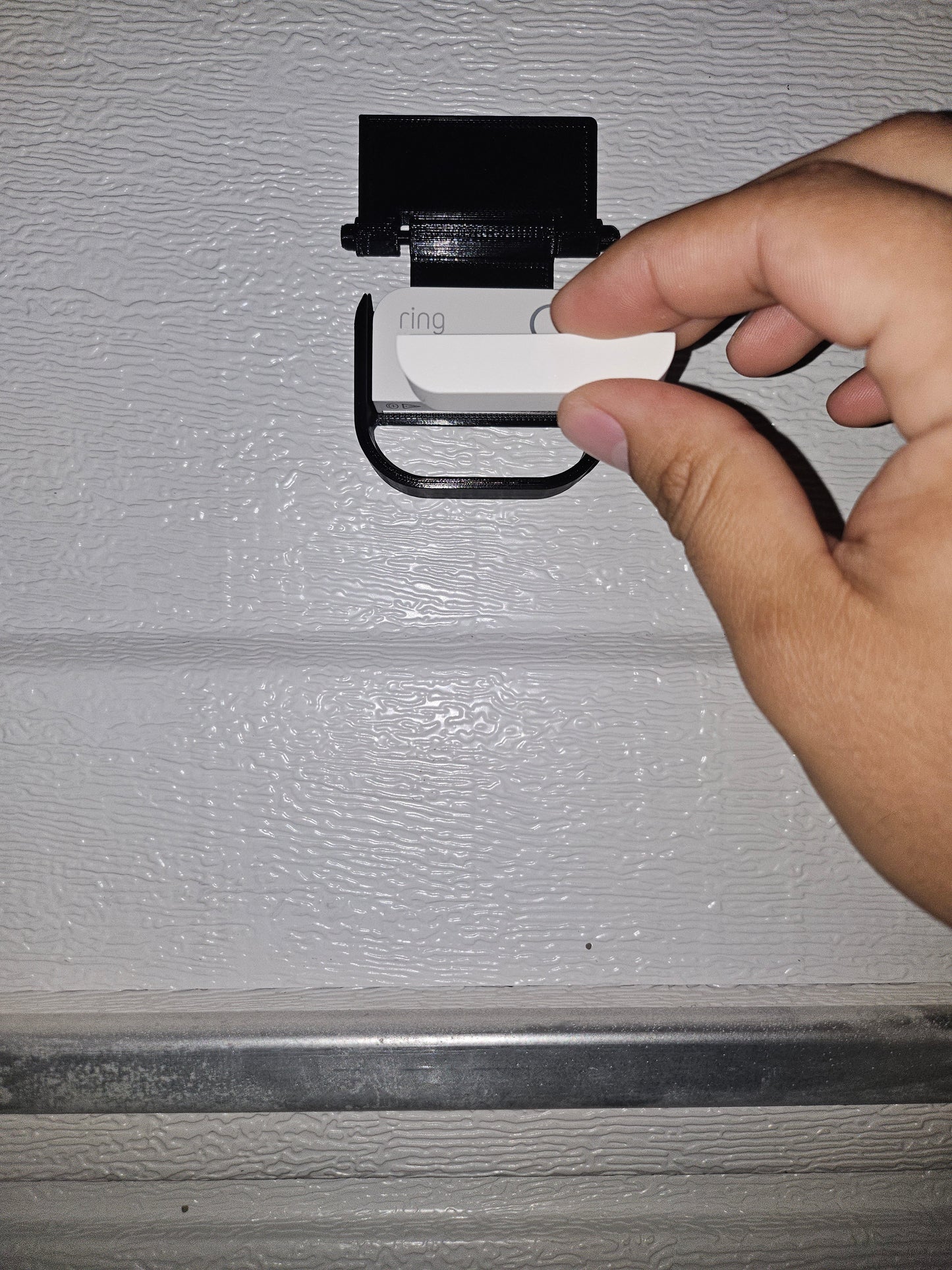 Garage bracket for Ring Sensor